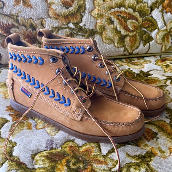 Sebago size 7 leather boots - Picture 1 of 3